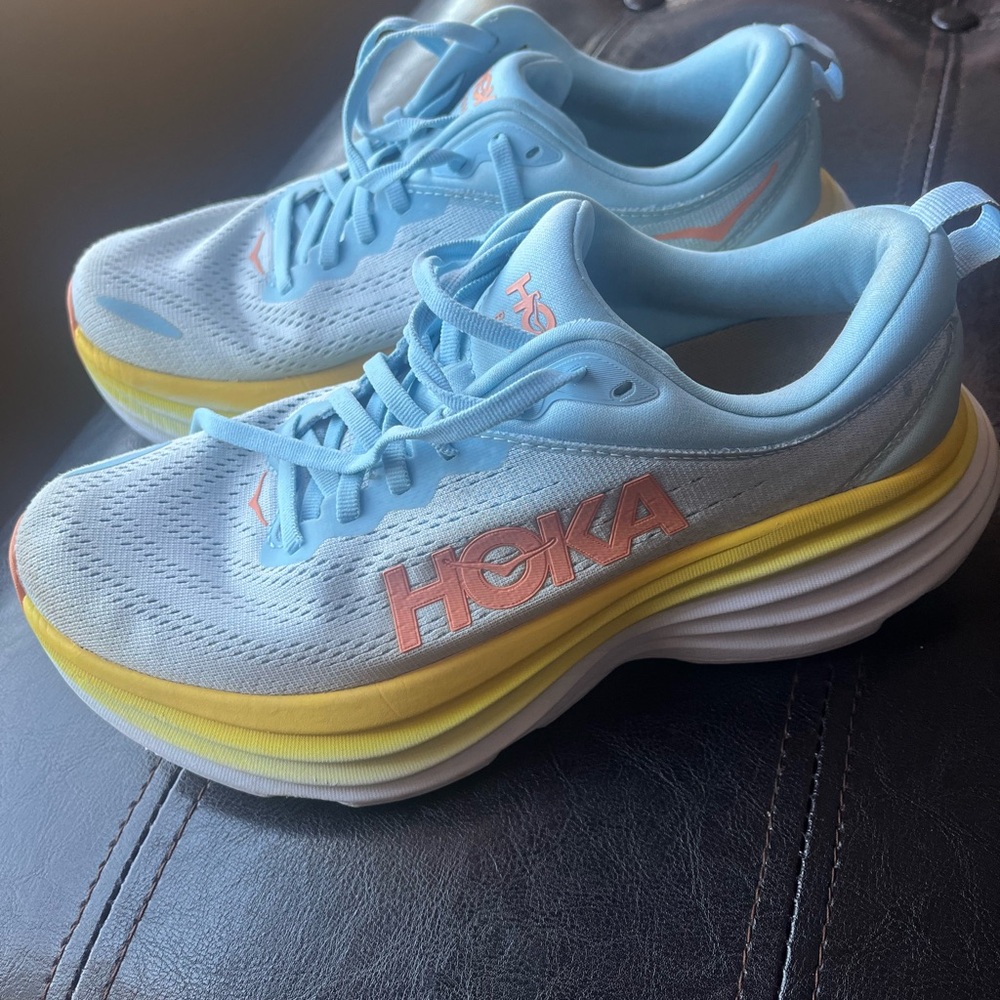 Women’s Hoka Bondi 8 Shoe | Size 8